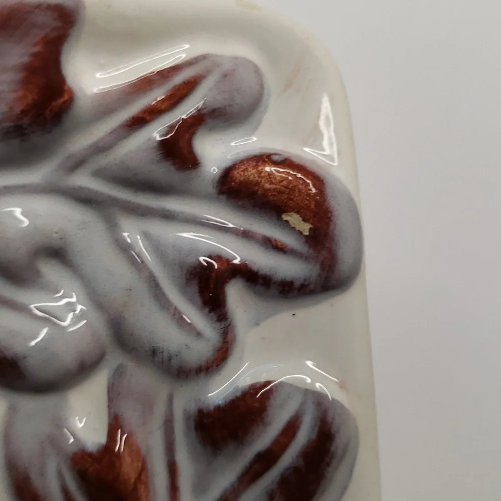 East West Distributing, leaf plate/tray, ceramic, collectible.  101